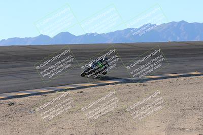 media/Dec-06-2024-CVMA Friday Practice (Fri) [[e1d1c5d4fc]]/4-Group 4 and Trackday/Session 5 (Bowl)/